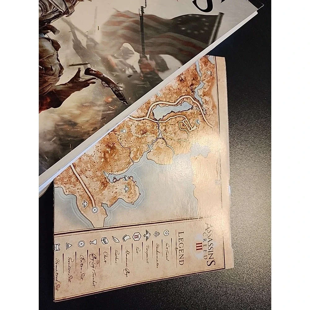 Assassin's‎ Creed III - The Complete Official Guide - Paperback - VERY GOOD